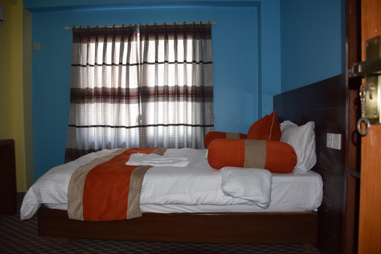 Hotel Rosemary Homes Pokhara Ngoại thất bức ảnh